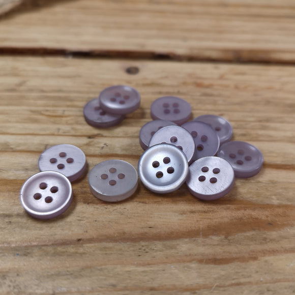 4-hole Pearlised Shirt Buttons Lilac 11mm