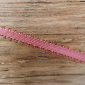 Feather-Edge Double-Face Satin Ribbon in Coral 5mm
