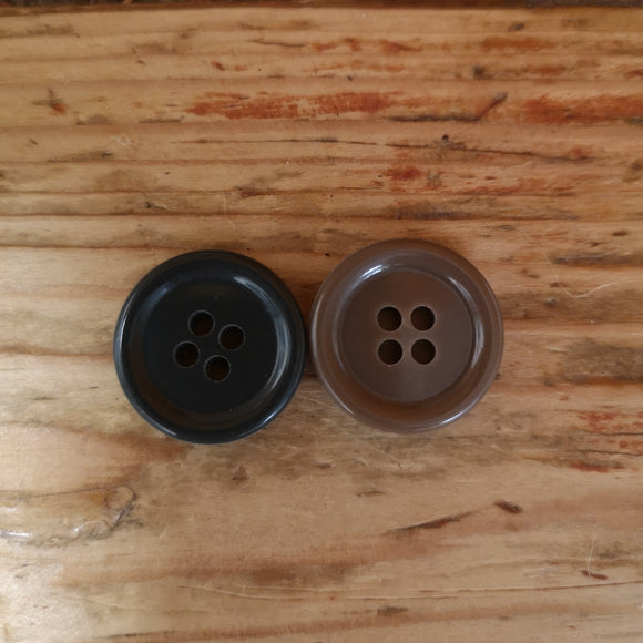Basic 4-Hole Button with Rounded Back 20mm
