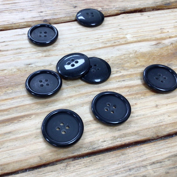 4-Hole Trouser Button 23mm Black