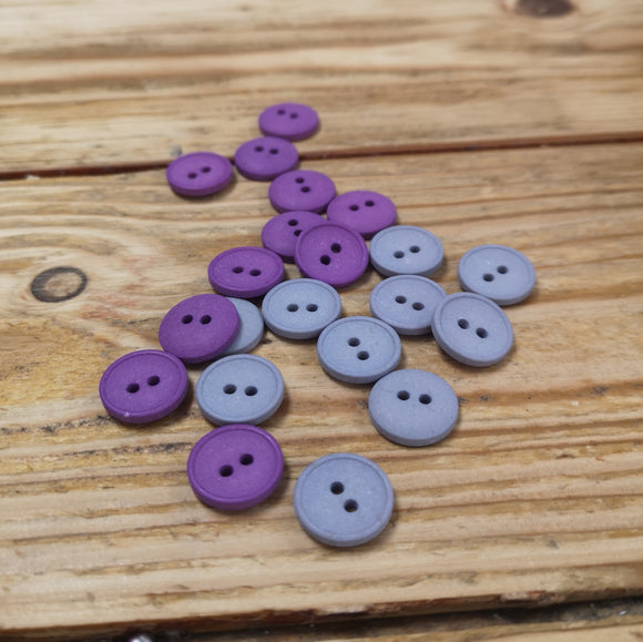 Two-hole Buttons (recycled plastic)