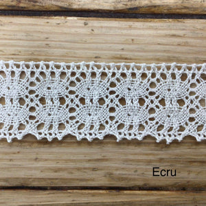 Cluny Lace - 2 row flower